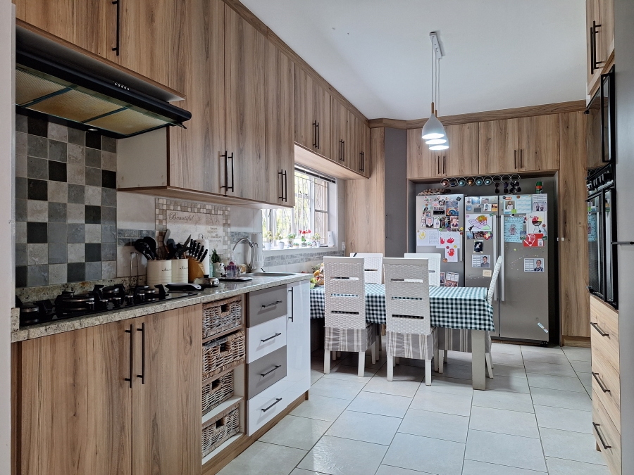 4 Bedroom Property for Sale in Vrede Free State